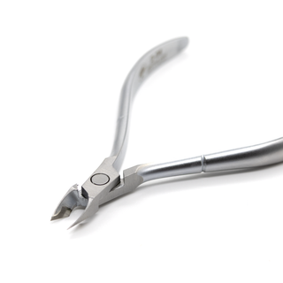 QUEEN 21 - Nail Cuticle Nipper D04 (Stainless Steel)