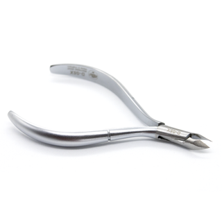 Queen Nail Cuticle Nipper D05X (Stainless Steel)