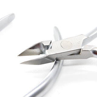QUEEN 21 - Ingrown Nail Nipple - ILL09 (Stainless Steel)